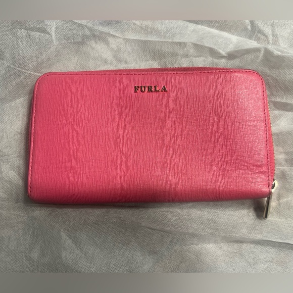 Furla Pink Babylon Continental Saffiano Leather - Picture 1 of 9